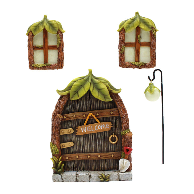 New leaf door and window pendant garden